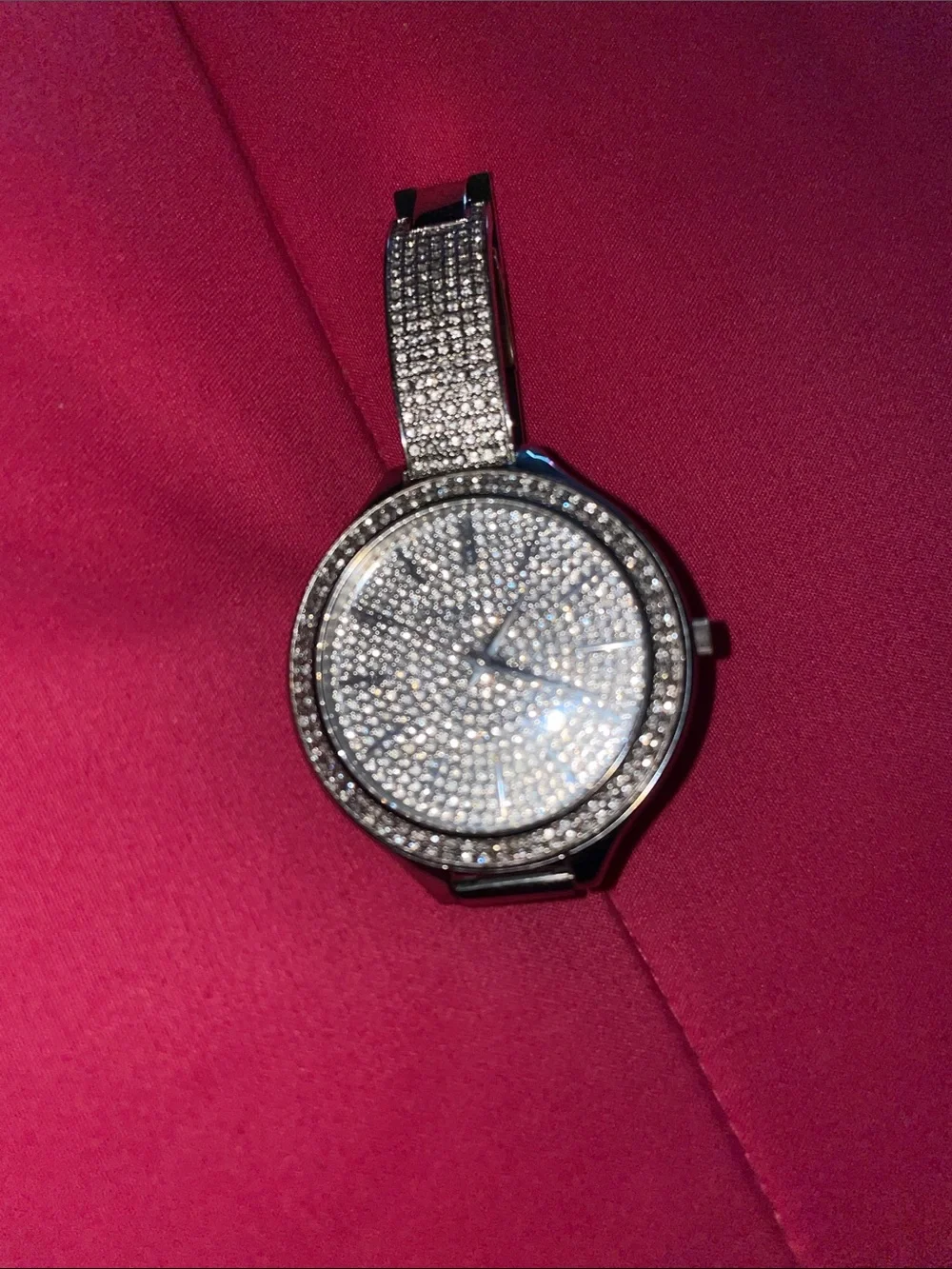 Michael Kors Silver Crystal-Embellished Watch Michael Kors Pyper, 38mm Glitter Leather, Silver Dial Ladies  main image 3